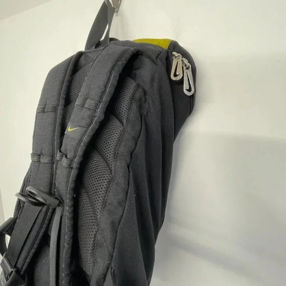 VTG‎ Nike Hydration Ready Backpack Green Hiking Outdoor
